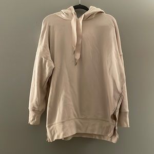 Aerie Beige pullover - L